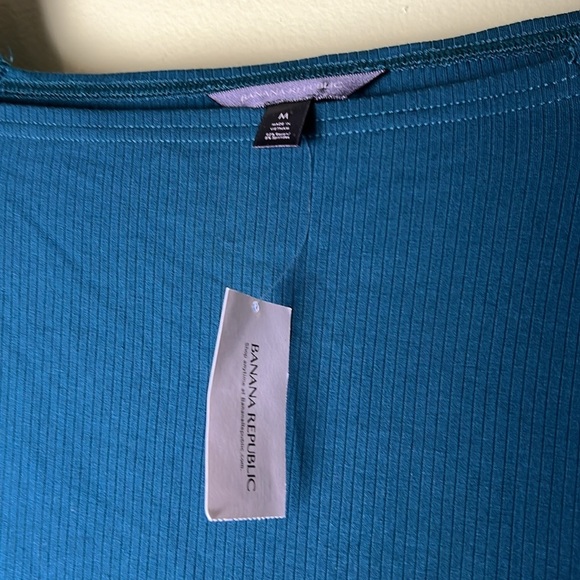 Banana Republic Green crap top Blouse - Picture 3 of 5